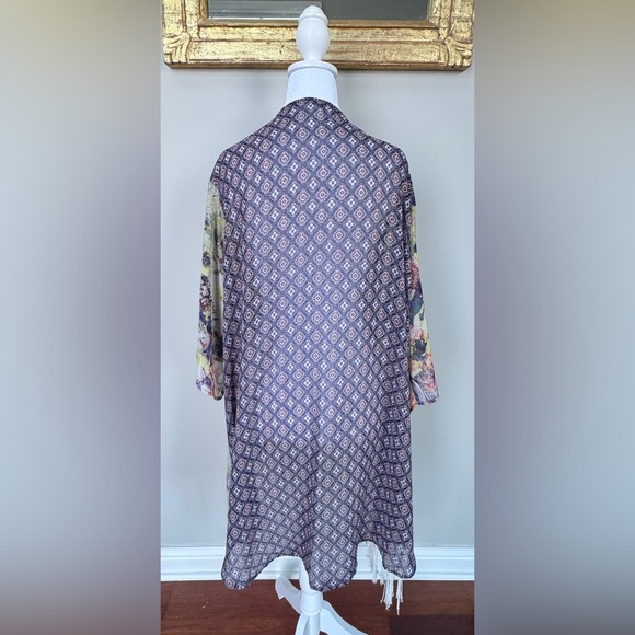 Floral Fringe Kimono Cardigan - Picture 3 of 3